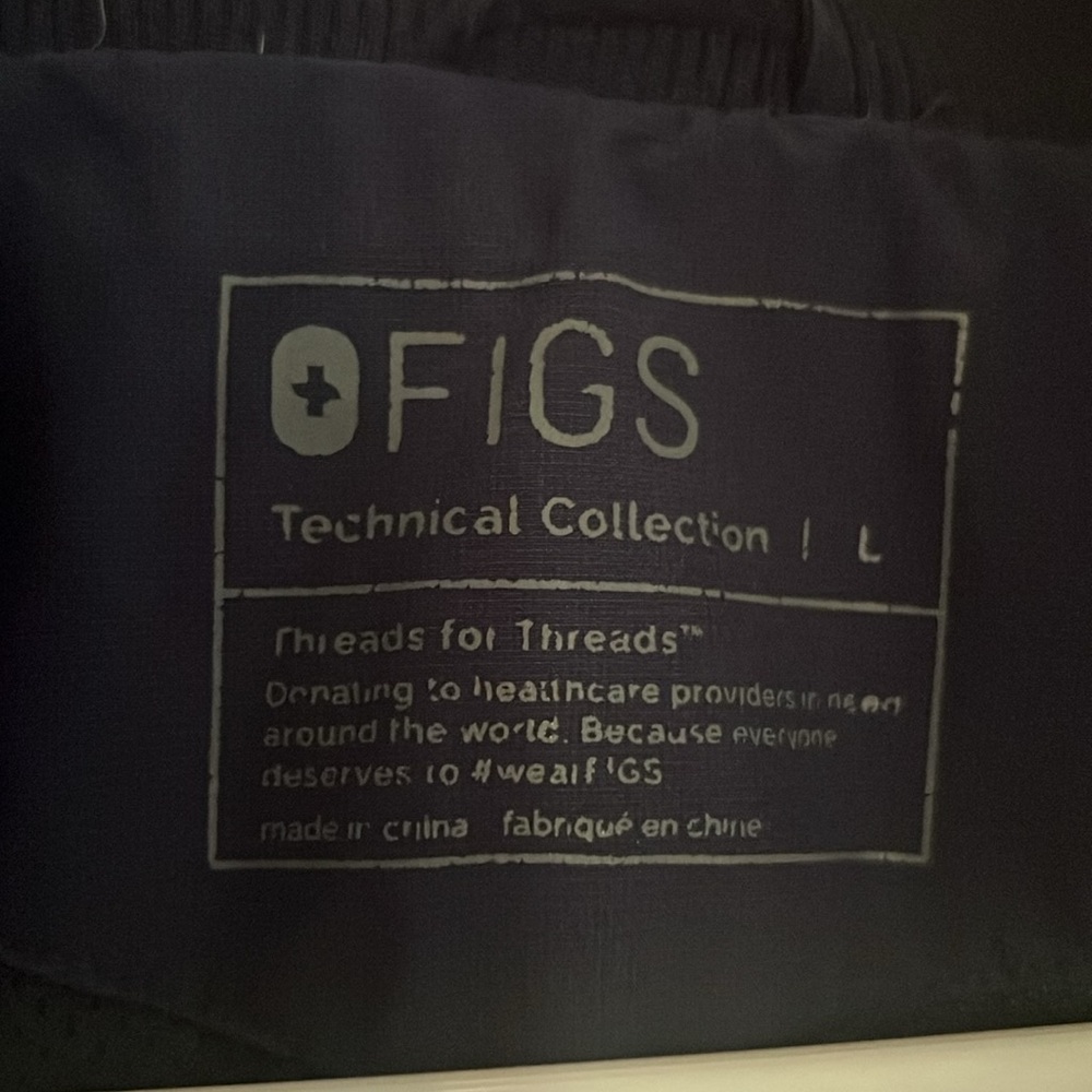 Figs Navy Sydney Scrub Jacket - Picture 3 of 3